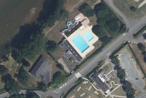 Vue aérienne du Camping de l’Ile d’Or à Amboise