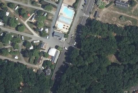 Vue aérienne du Camping de la Mignardière à Ballan-Miré