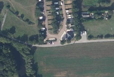 Vue aérienne du Camping des Deux Moulins à Bourg-des-Comptes