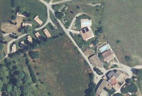 Vue aérienne du Camping des Gorges de la Méouge à Barret-sur-Méouge