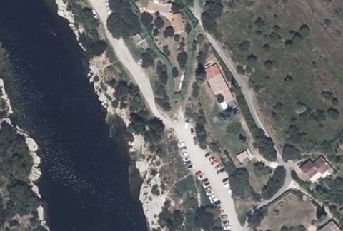 Vue aérienne du Camping des Gorges à Saint-Martin-d’Ardèche