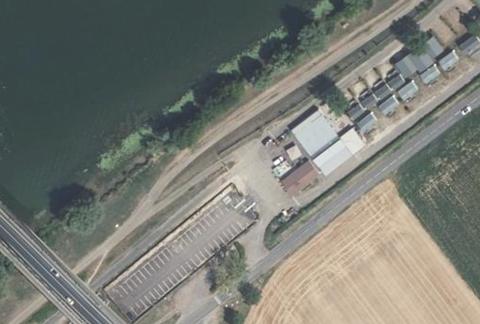 Vue aérienne du Camping du Pont de Bourgogne à Saint-Marcel