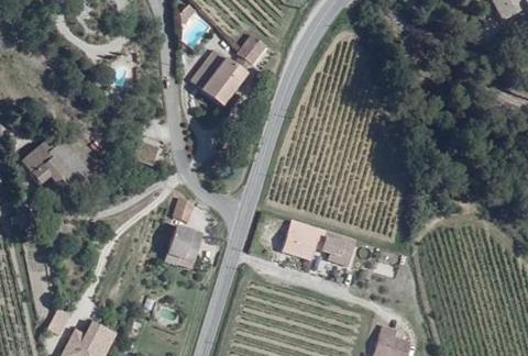 Vue aérienne du Camping du Soleil de Provence à Saint-Romain-en-Viennois