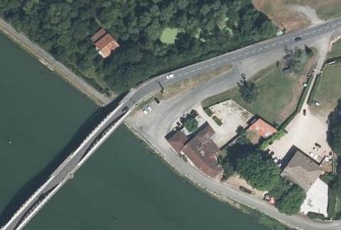 Vue aérienne du Camping du Val de Saône à Thoissey