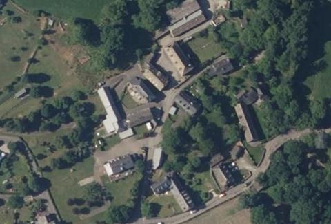Vue aérienne du Camping la Ferme du Plantier à Ouzous