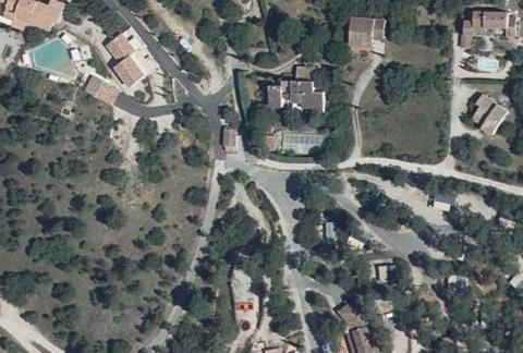 Vue aérienne du Camping la Garenne à Bédoin