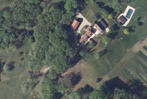 Vue aérienne du Camping le Diamant Noir à Sainte-Alvère