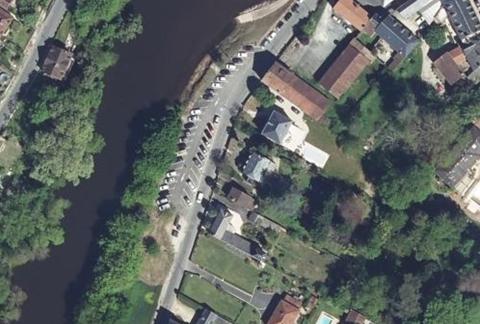 Vue aérienne du Camping le Moulin du Bleufond à Montignac