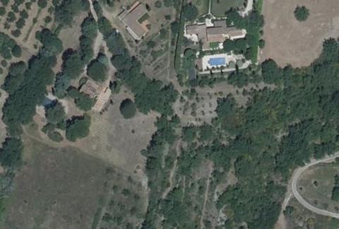 Vue aérienne du Camping le Vallon à Bonnieux
