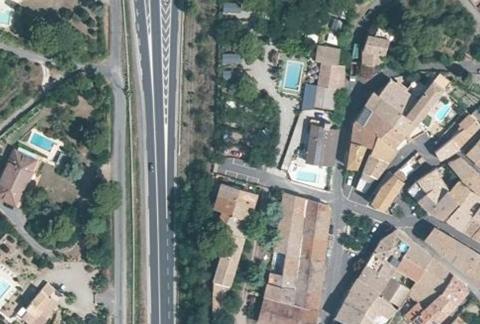 Vue aérienne du Camping les Cigales à Pézenas