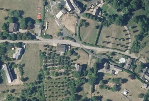 Vue aérienne du Camping les Osiers à Montbrun