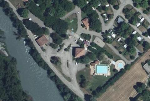 Vue aérienne du Camping les Prés Hauts à Sisteron