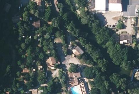 Vue aérienne du Camping les Vals à Lodève