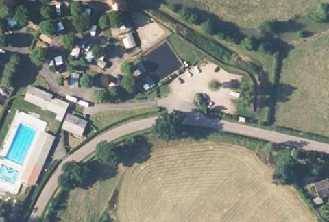 Vue aérienne du Camping Municipal de Charolles à Charolles