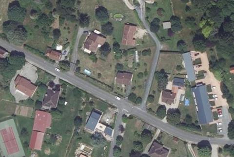 Vue aérienne du Camping Municipal le Bois de Sophie à Lacapelle-Marival