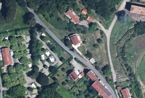 Vue aérienne du Camping Municipal les Faysses à Cransac