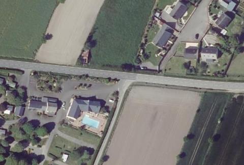 Vue aérienne du Camping Saint Michel à Courtils