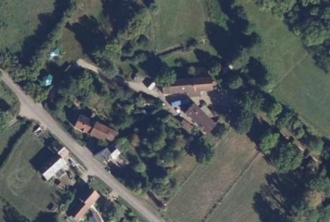 Vue aérienne du Camping sur Yonne à Epiry