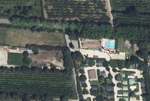 Vue aérienne du Camping Verbela Village à Noves