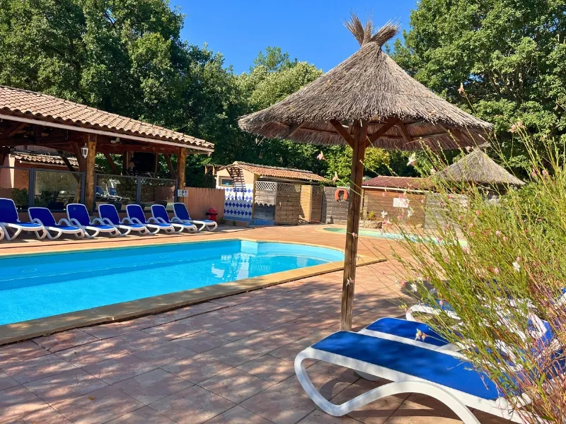 Photo du Camping le Luberon, fournie par Glampings