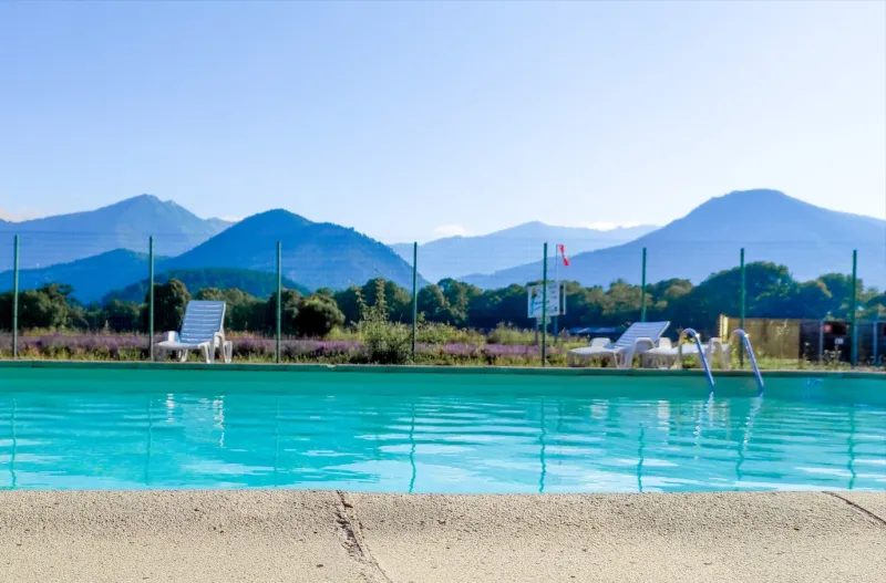 Photo du Camping de Charmarges, fournie par Glampings