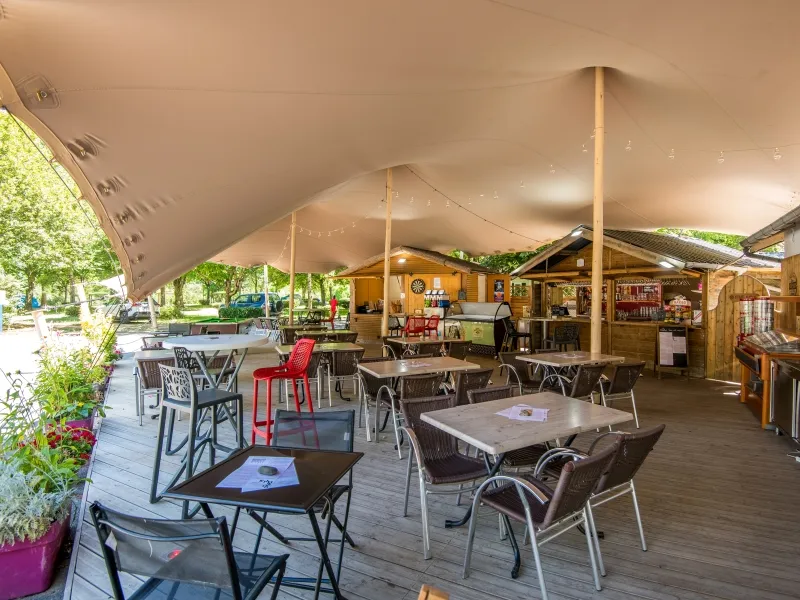 Photo du Camping le Pont du Tarn, fournie par Glampings