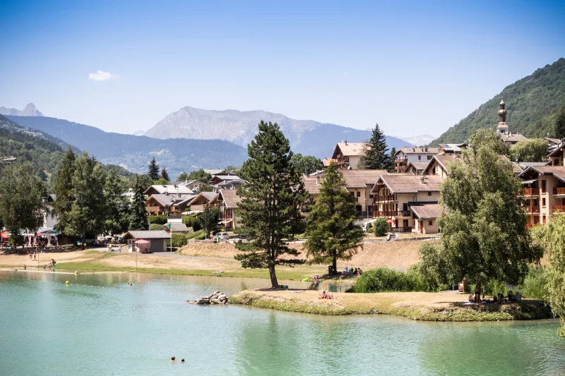 Photo du Camping Huttopia Bozel en Vanoise, fournie par Glampings