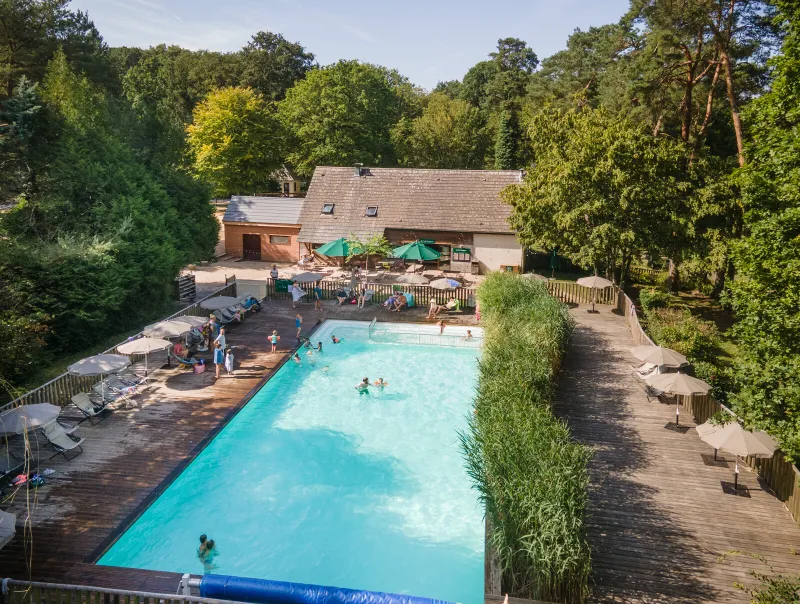 Photo du Camping Huttopia Rambouillet, fournie par Glampings