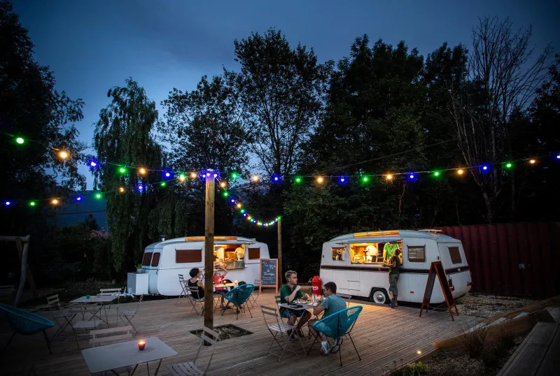 Photo du Camping Huttopia Lac d’Aiguebelette, fournie par Glampings