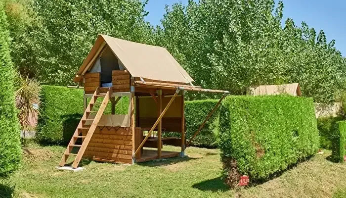 Photo du Camping la Ferme des 4 Chênes, fournie par JetCamp