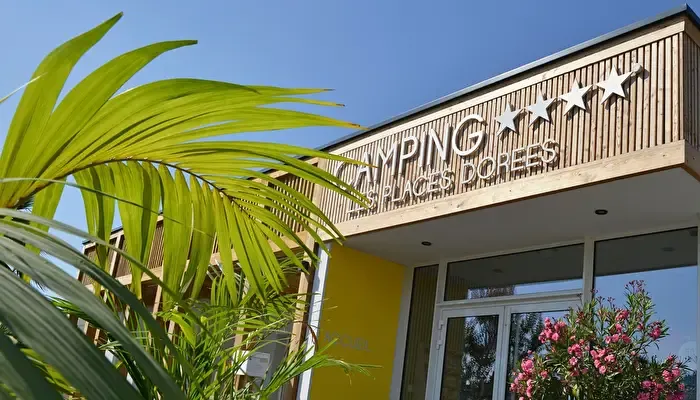 Photo du Camping les Places Dorées, fournie par JetCamp
