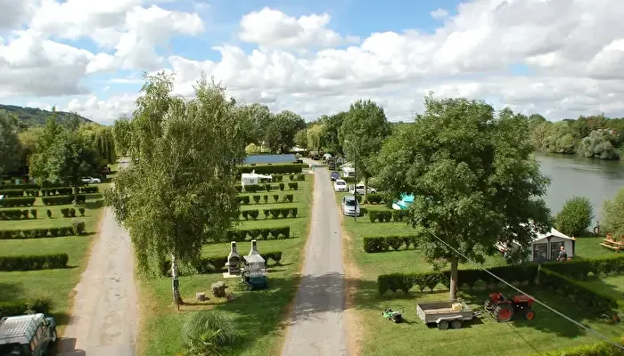 Photo du Camping  l’Île des Trois Rois, fournie par JetCamp