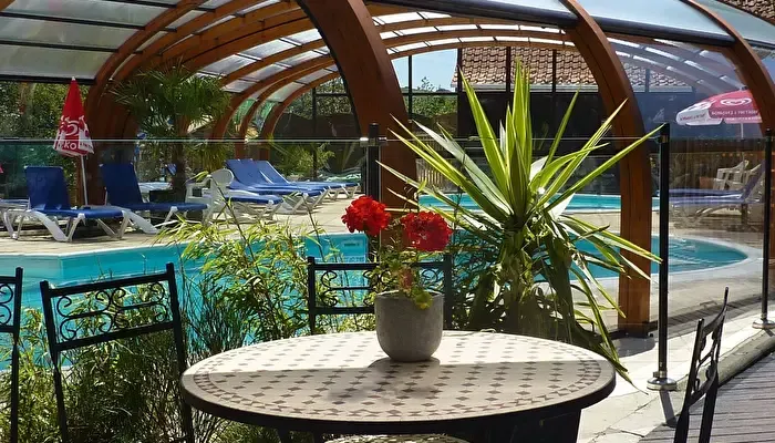Photo du Camping Pommiers des Trois Pays, fournie par JetCamp