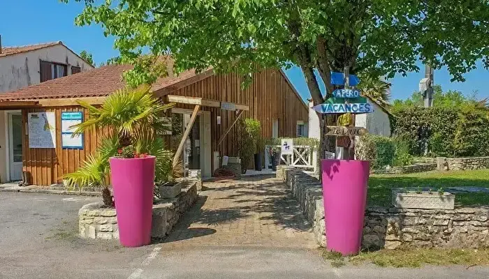 Photo du Camping Fief Melin, fournie par JetCamp