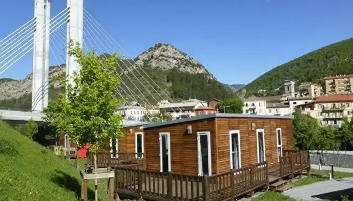 Photo du Camping Lou Gourdan, fournie par JetCamp