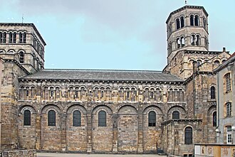 Photo : Abbatiale romane Saint-Austremoine