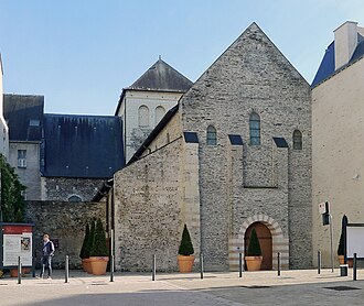 Photo : Collégiale Saint-Martin