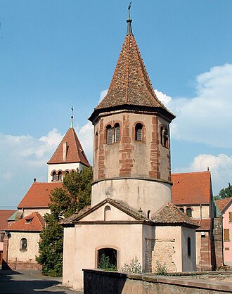 Photo : Chapelle tétraconque Saint-Ulrich et ses fresques