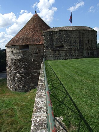 Photo : Tour Surchoue