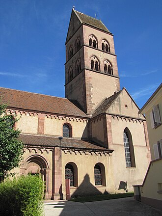 Photo : Eglise romane Saints Pierre et Paul