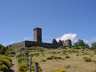 Photo : Cité Médiévale de la Garde-Guerin