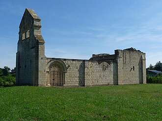 Photo : Ruines de la chapelle de Villemartin