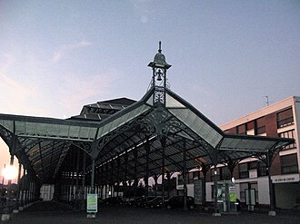 Photo : Halle Saint-Pierre de Châteauneuf-sur-Loire