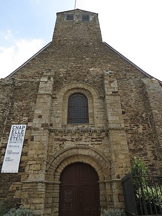 Photo : Chapelle du Geneteil, Centre d'Art Contemporain