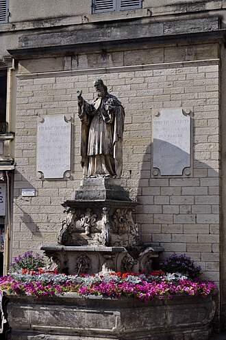 Photo : Tour Saint-Pierre-Fourier