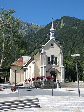 Photo : Eglise Saint Michel et Prieuré