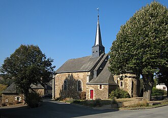 Photo : Église Saint-Pierre - Chenillé-Changé