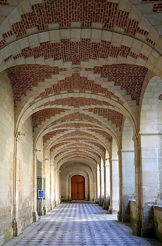 Photo : Ensemble abbatial Saint-Martin